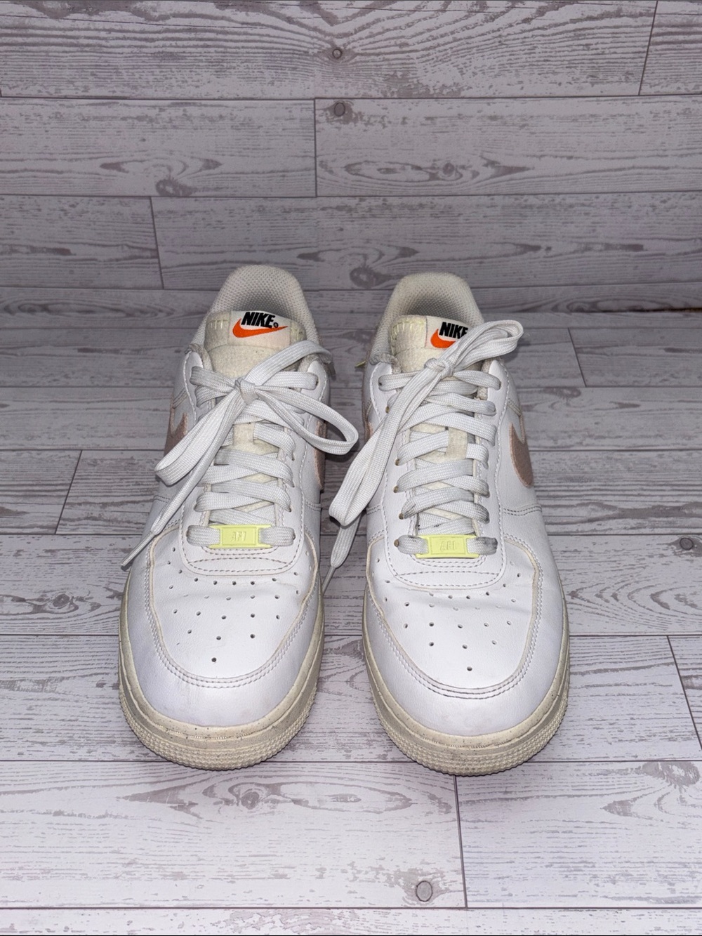 Nike Air Force 1 Low 07 SE Next Nature "Flower Power" in White and Pink Oxford